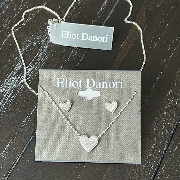 Eliot Danori Set - Picture 7 of 11